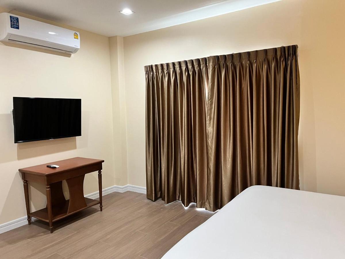 Anwari Hotel Bangkok Exterior photo
